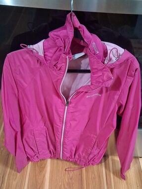Columbia Women's Pink Full-Zip Lightweight Jacket
